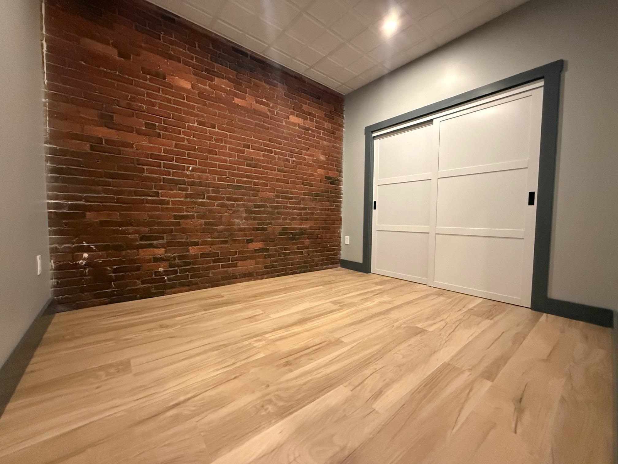 180 Emerald Street, Unit 202 203 204 207 208 209 Keene, NH 03431 - Photo 5 of 11