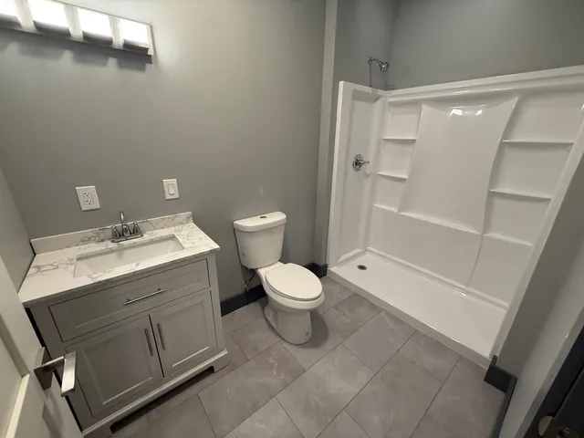 $1,500 | 180 Emerald Street, Unit 202 203 204 207 208 209, Keene, NH 03431