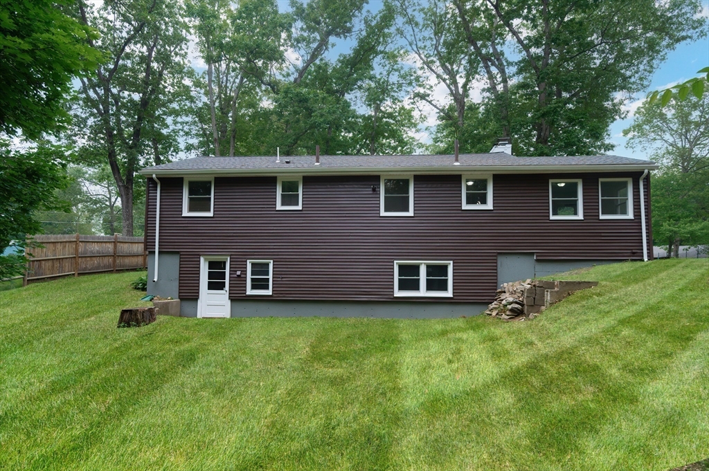 44 Sunset Drive Northborough, MA 01532 - Photo 34 of 35