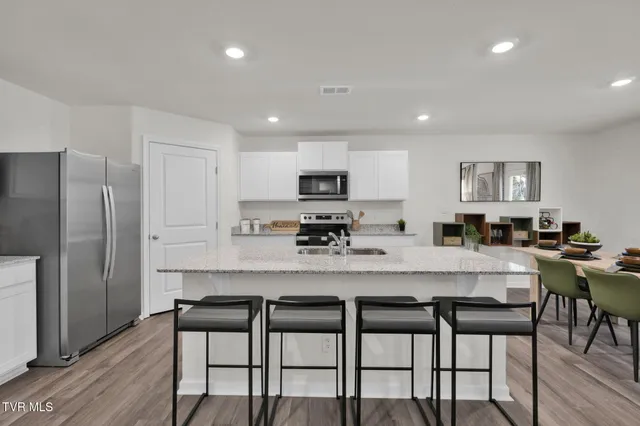 $348,000 | 125 Crawford Circle, Bristol, TN 37618