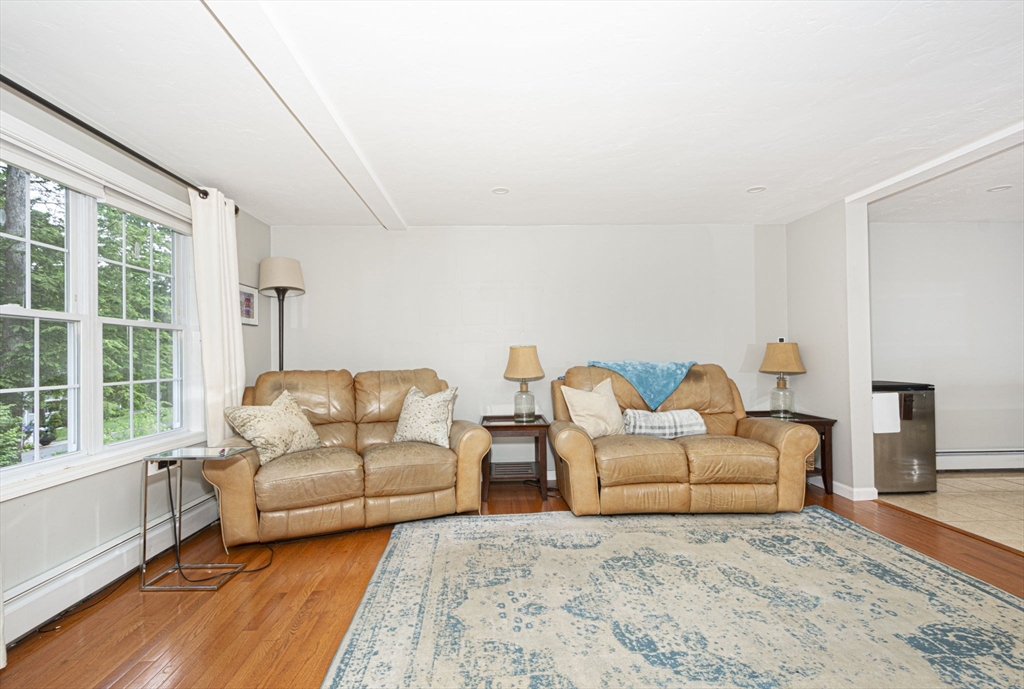54 Clarke Road Sturbridge, MA 01518 - Photo 12 of 41