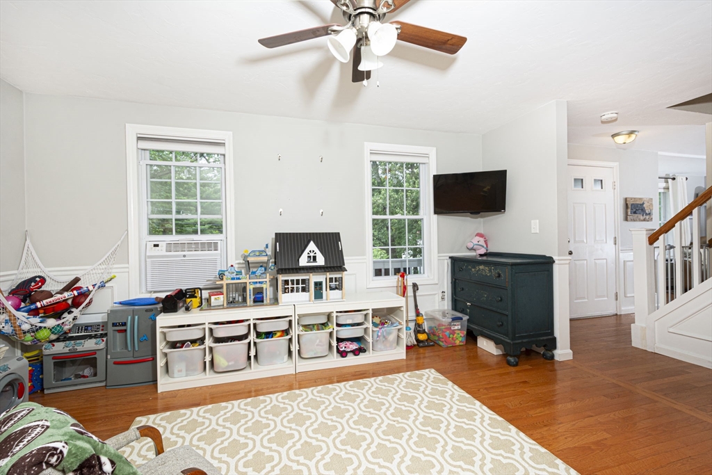54 Clarke Road Sturbridge, MA 01518 - Photo 22 of 41