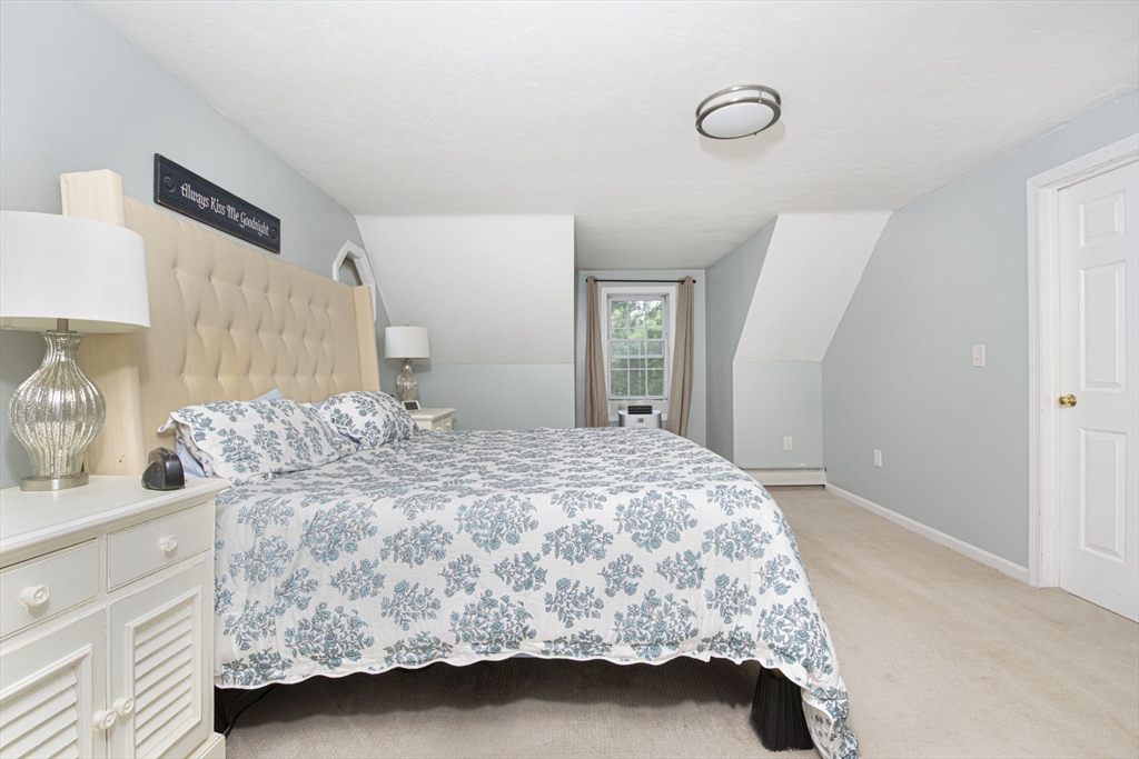 54 Clarke Road Sturbridge, MA 01518 - Photo 35 of 41