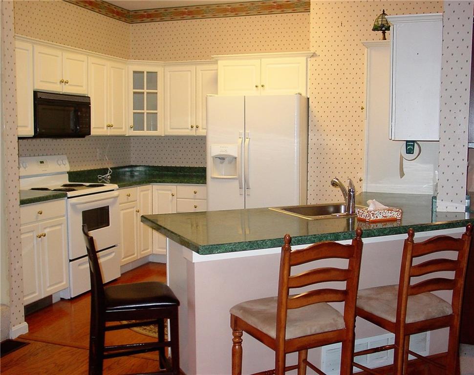 2302 South Ridge Drive Hidden Valley, PA 15502 - Photo 3 of 20 Gallery Image 3