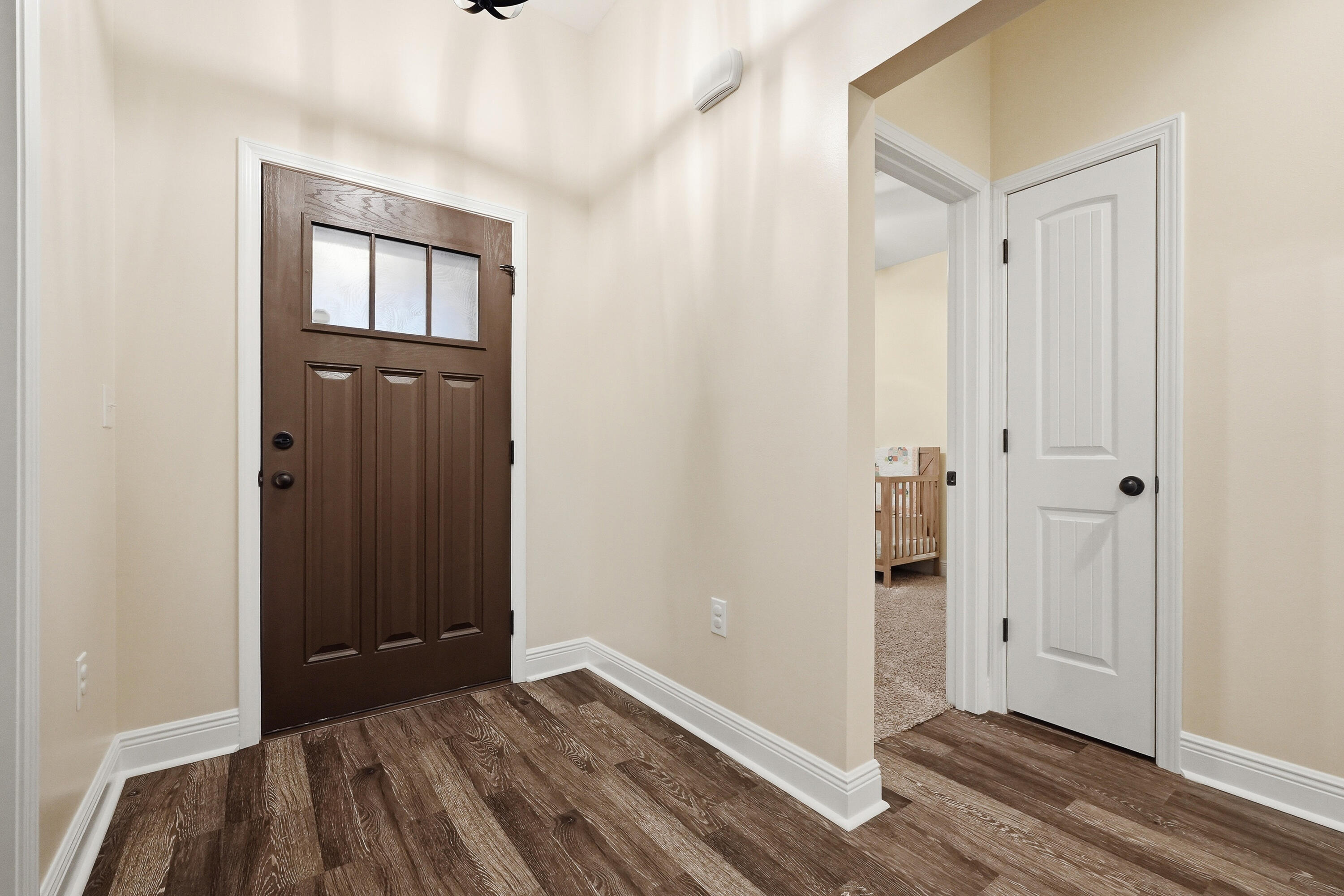 5463 Monterrey Road Crestview, FL 32539 - Photo 14 of 71 5463 monterrey rd interiors-1