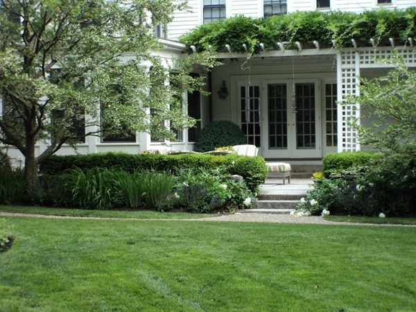 235 Main Street Concord, MA 01742 - Photo 2 of 30