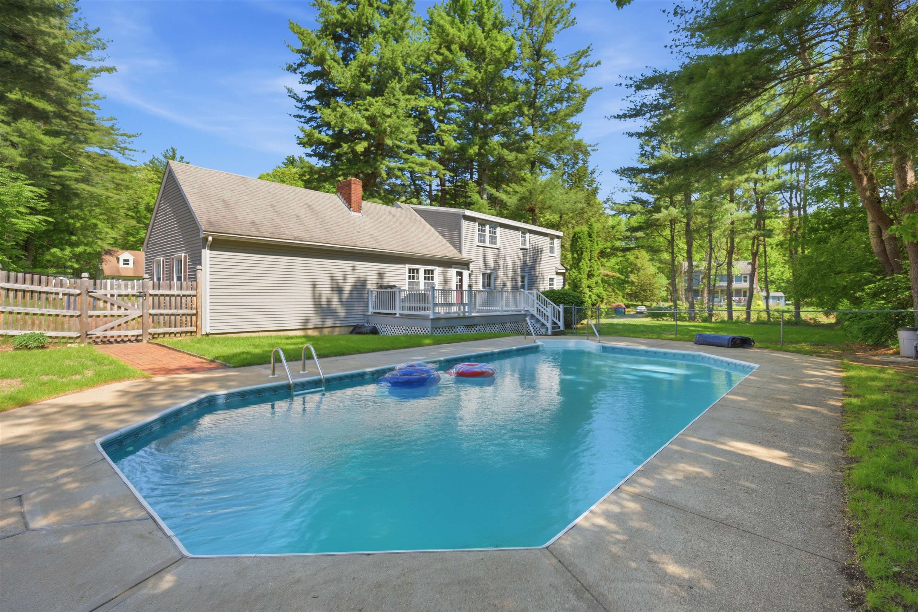 23 Rustic Lane Plaistow, NH 03865 - Photo 44 of 50