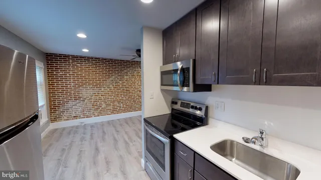 $1,925 | 27 South Church Street, Unit 3, West Chester, PA 19382