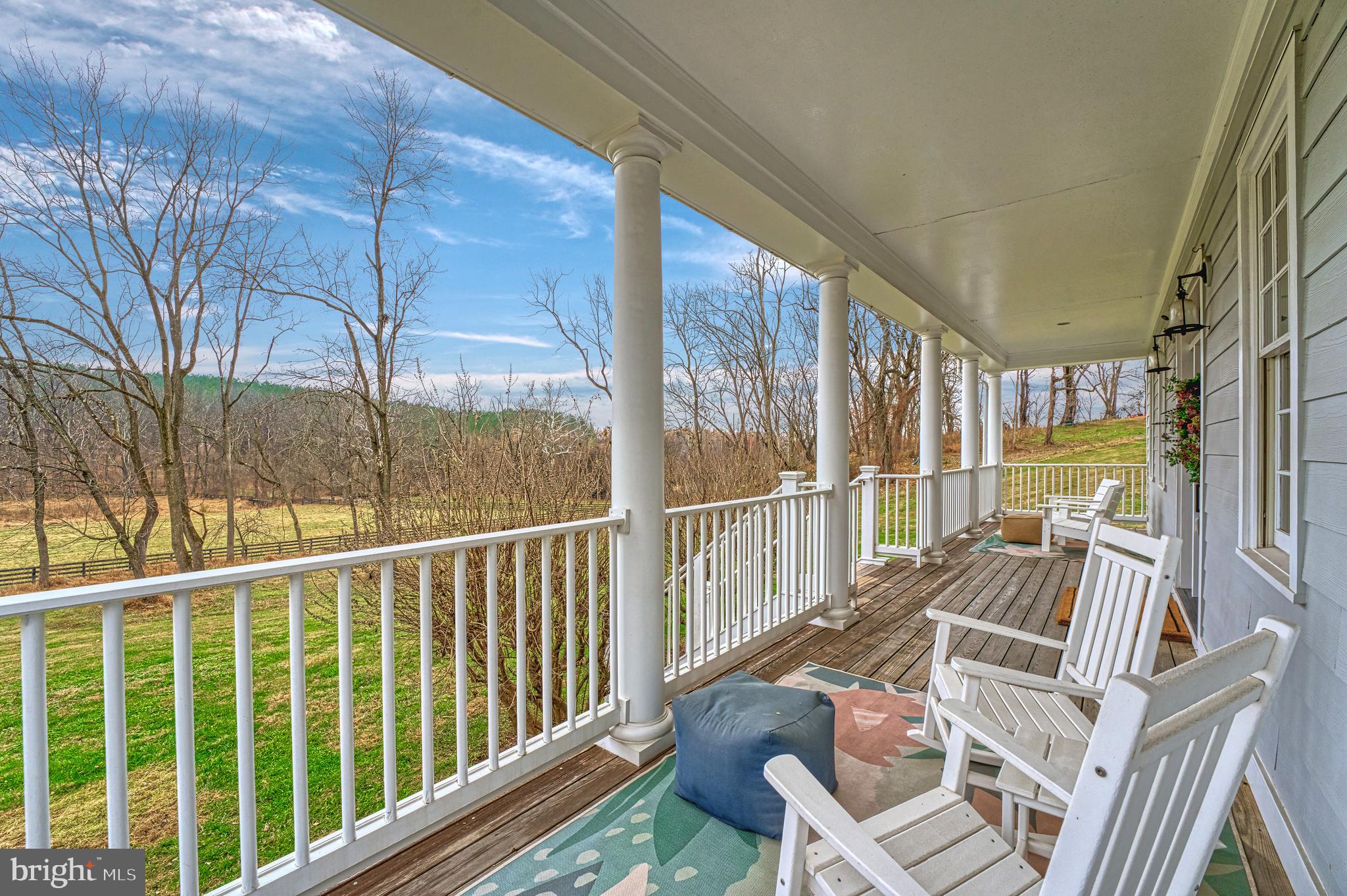 15718 Old Waterford Road Waterford, VA 20197 - Photo 11 of 97