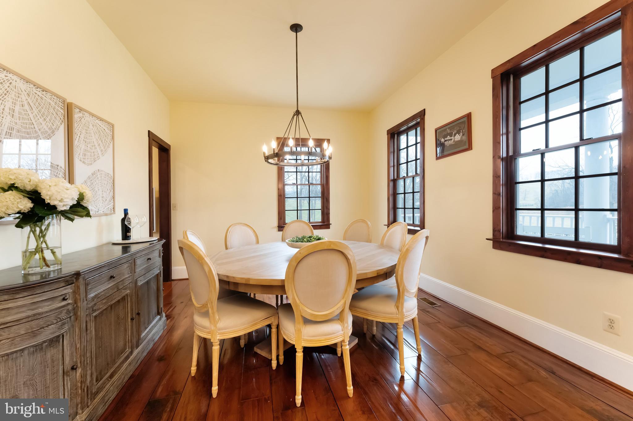 15718 Old Waterford Road Waterford, VA 20197 - Photo 15 of 97