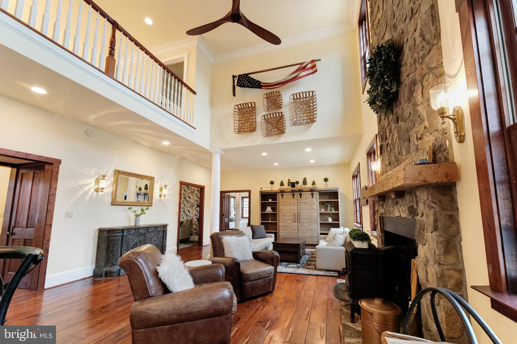 15718 Old Waterford Road Waterford, VA 20197 - Photo 24 of 97