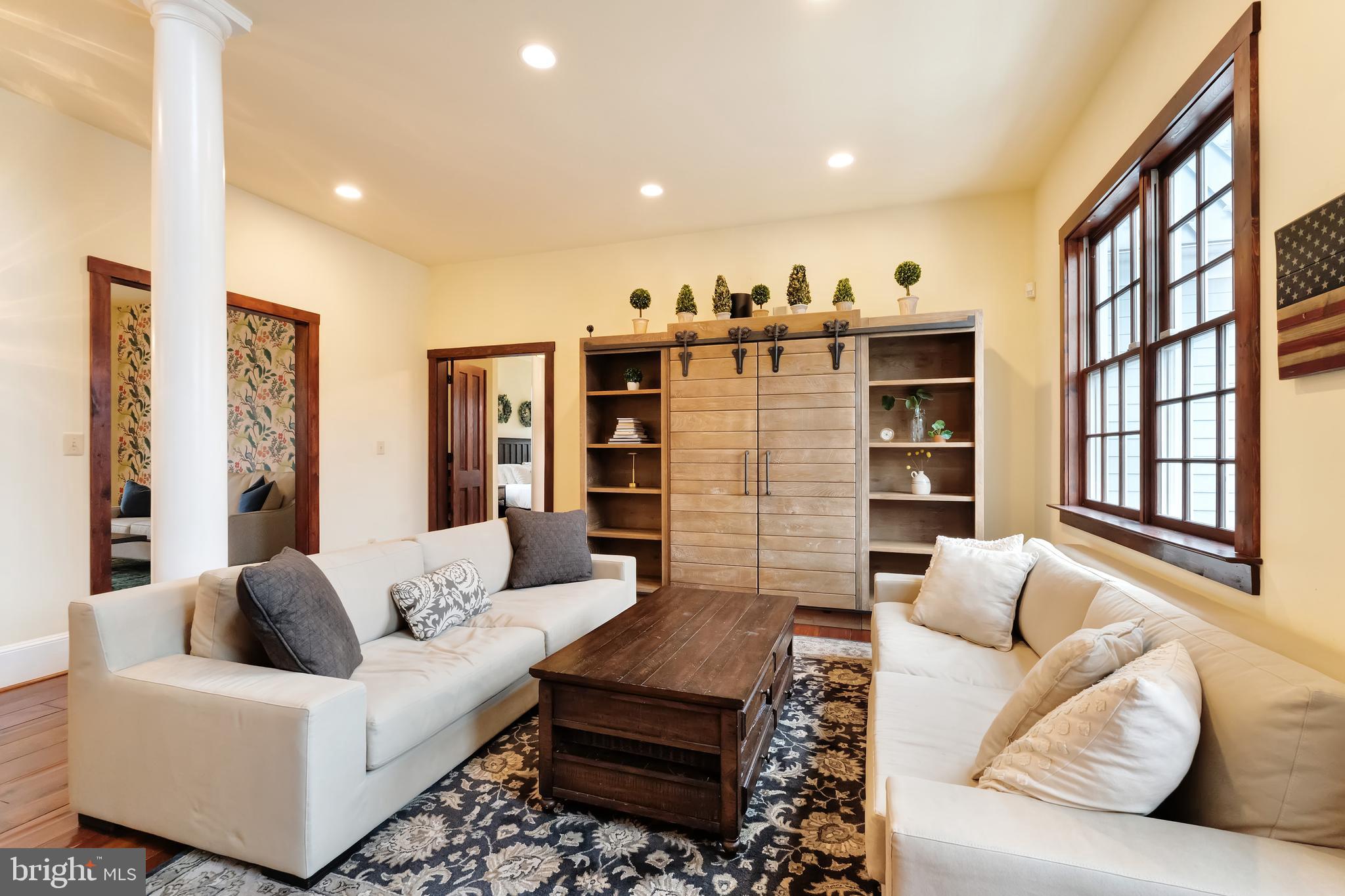 15718 Old Waterford Road Waterford, VA 20197 - Photo 27 of 97