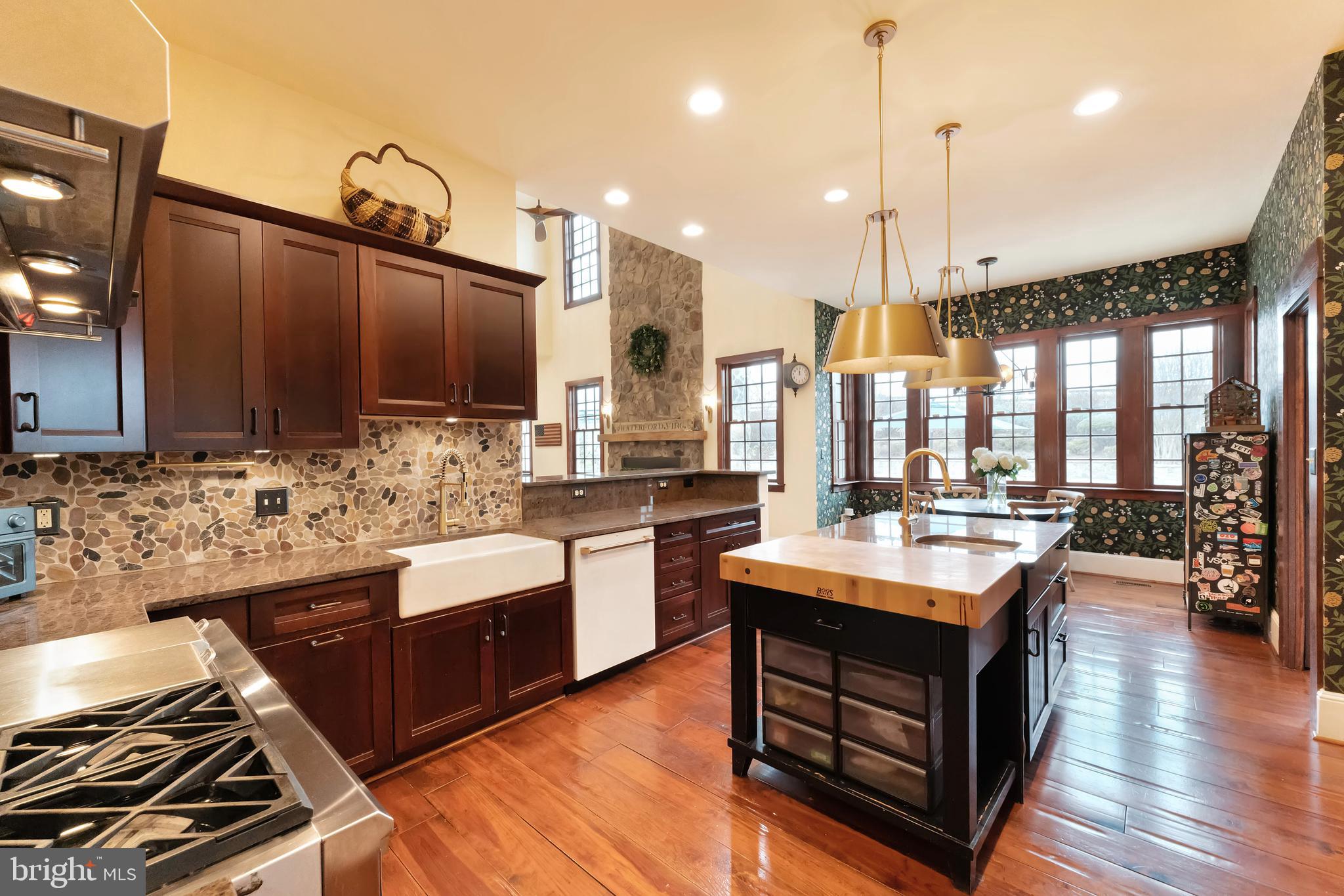 15718 Old Waterford Road Waterford, VA 20197 - Photo 32 of 97