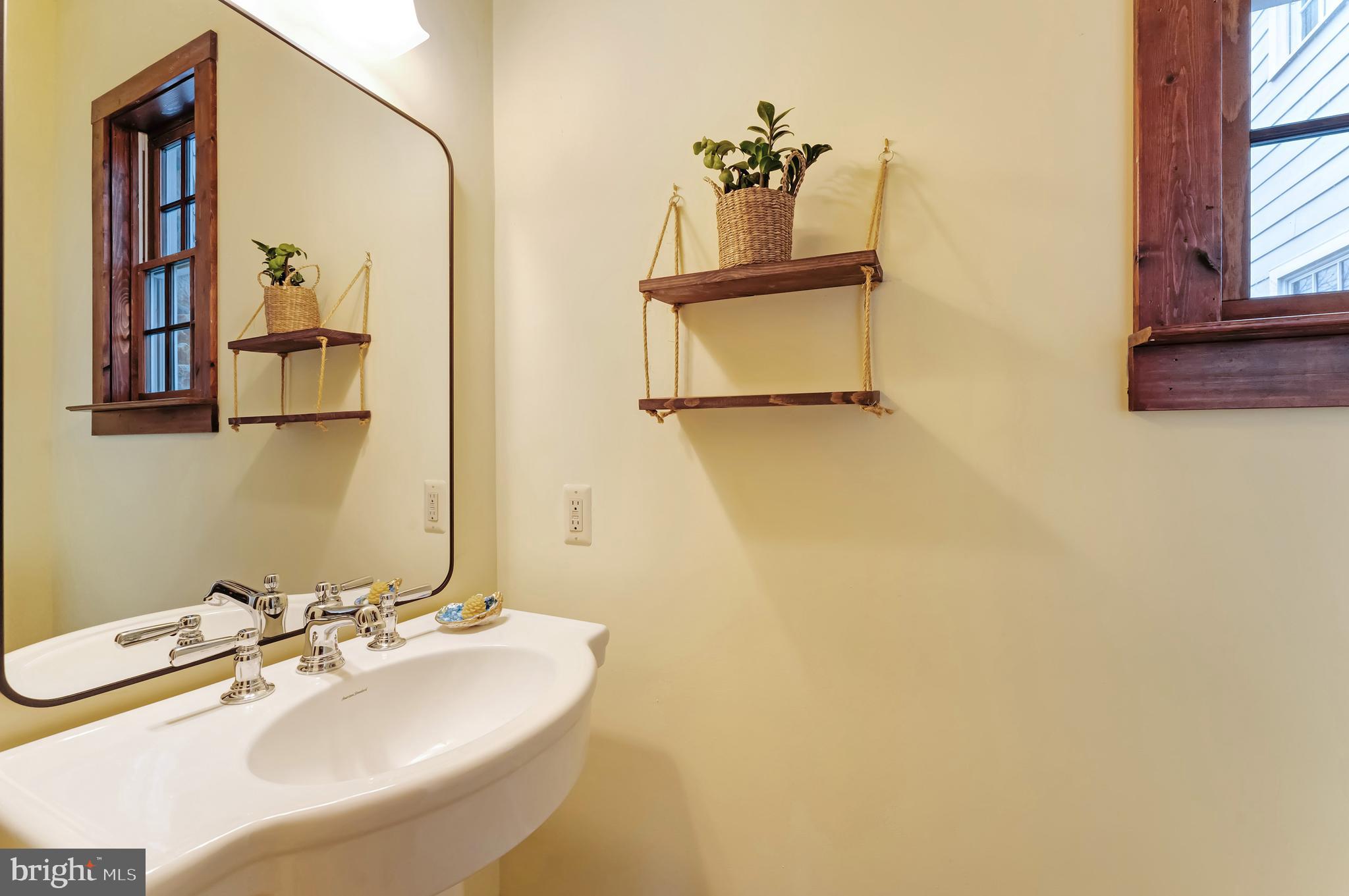 15718 Old Waterford Road Waterford, VA 20197 - Photo 50 of 97