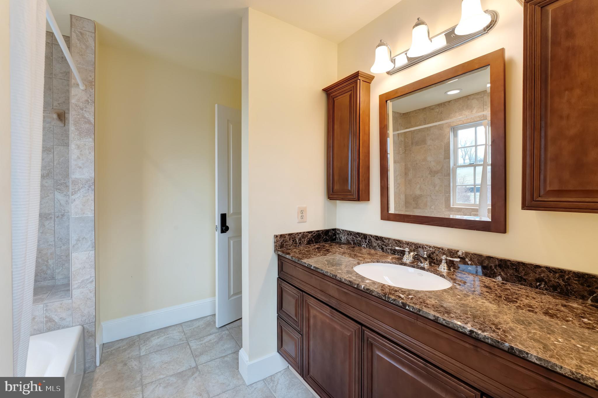 15718 Old Waterford Road Waterford, VA 20197 - Photo 64 of 97