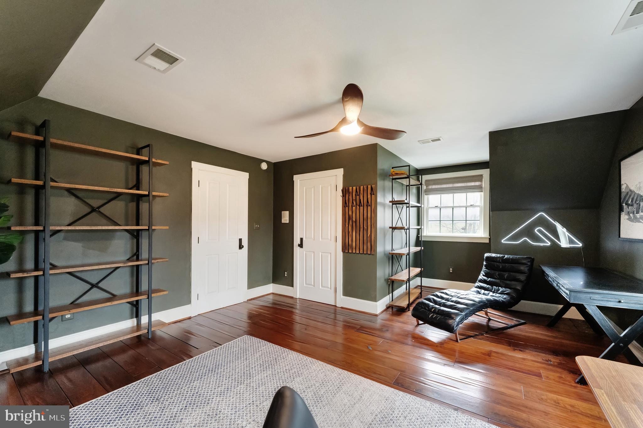 15718 Old Waterford Road Waterford, VA 20197 - Photo 66 of 97