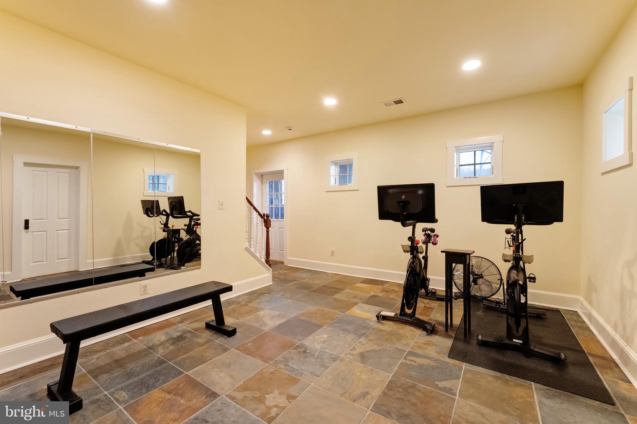 15718 Old Waterford Road Waterford, VA 20197 - Photo 70 of 97