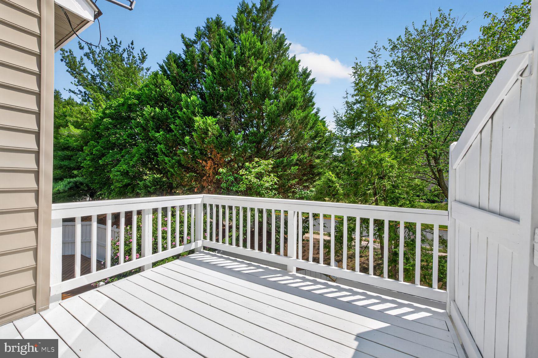 12054 Edgemere Circle Reston, VA 20190 - Photo 5 of 24