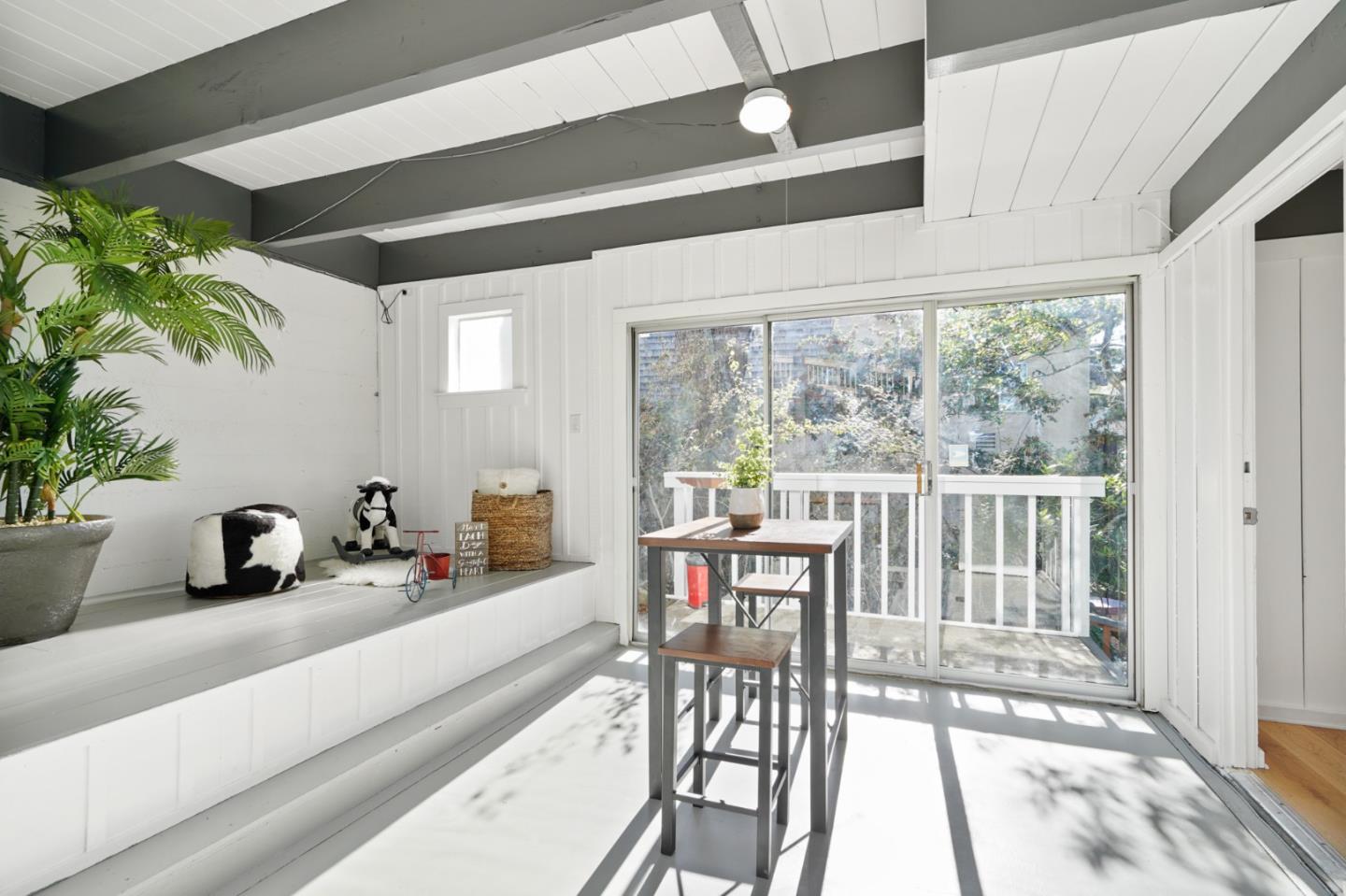 1384 Summit Road Berkeley, CA 94708 - Photo 9 of 31 a very nice looking room with a large window