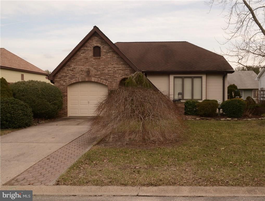 25 Fir Road, Unit 14 Manahawkin, NJ 08050 - Photo 2 of 26 Gallery Image 2