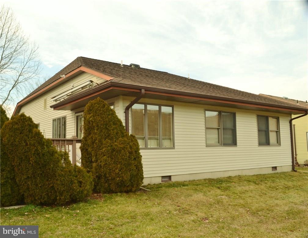 25 Fir Road, Unit 14 Manahawkin, NJ 08050 - Photo 5 of 26 Gallery Image 5