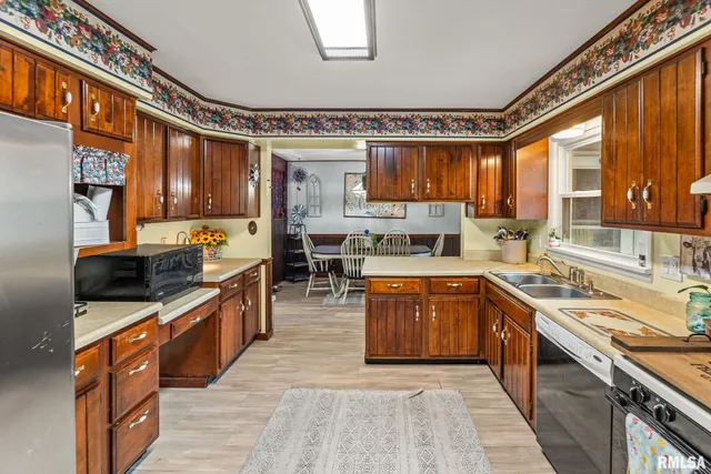 $190,000 | 17 Crestwood Lane, Centralia, IL 62801