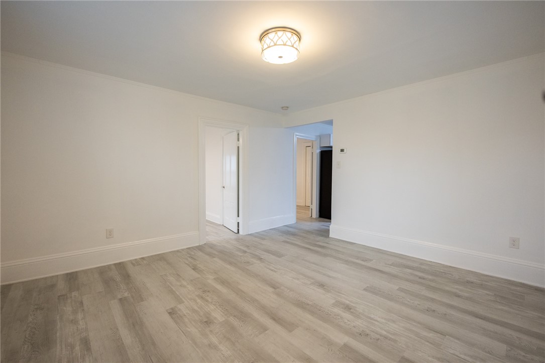 67 Rochambeau Avenue Providence, RI 02906 - Photo 15 of 34