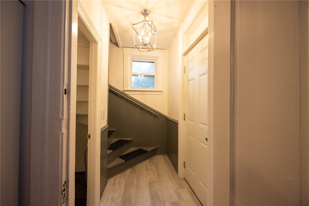 67 Rochambeau Avenue Providence, RI 02906 - Photo 16 of 34