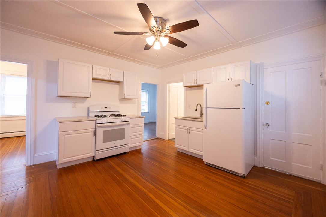 67 Rochambeau Avenue Providence, RI 02906 - Photo 18 of 34