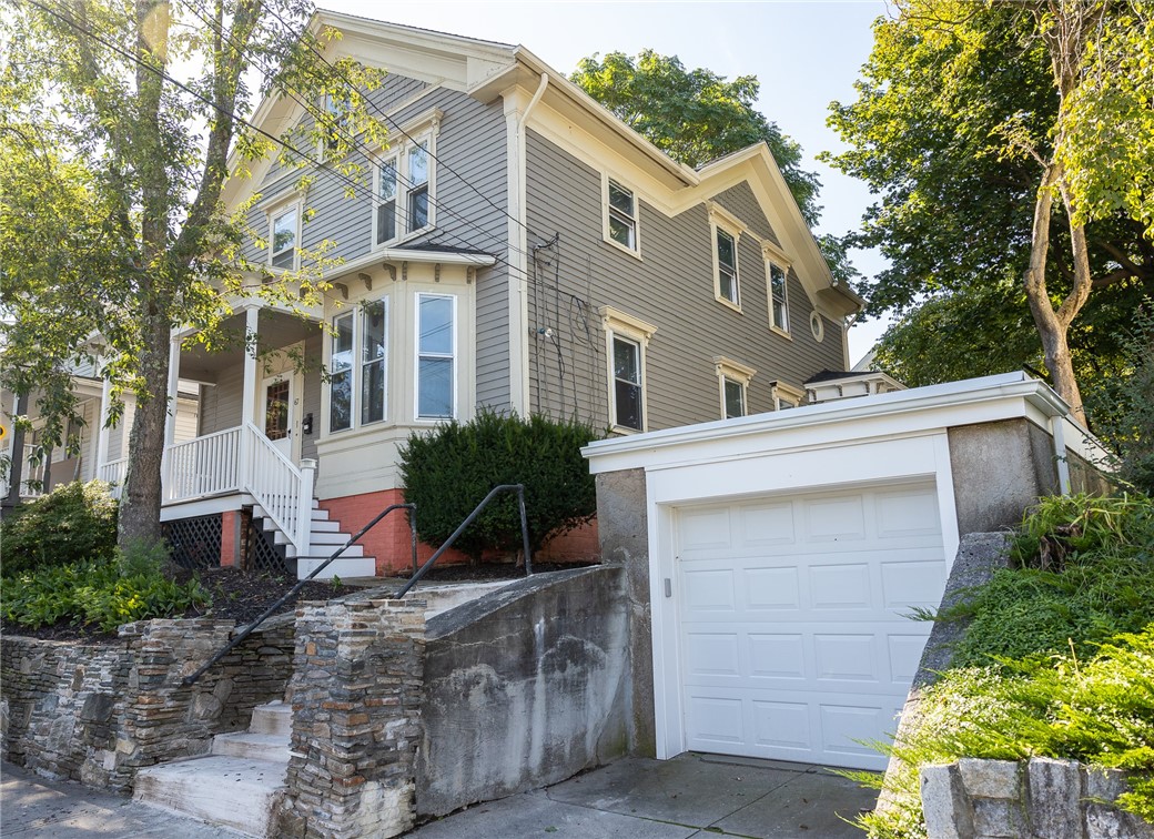 67 Rochambeau Avenue Providence, RI 02906 - Photo 32 of 34