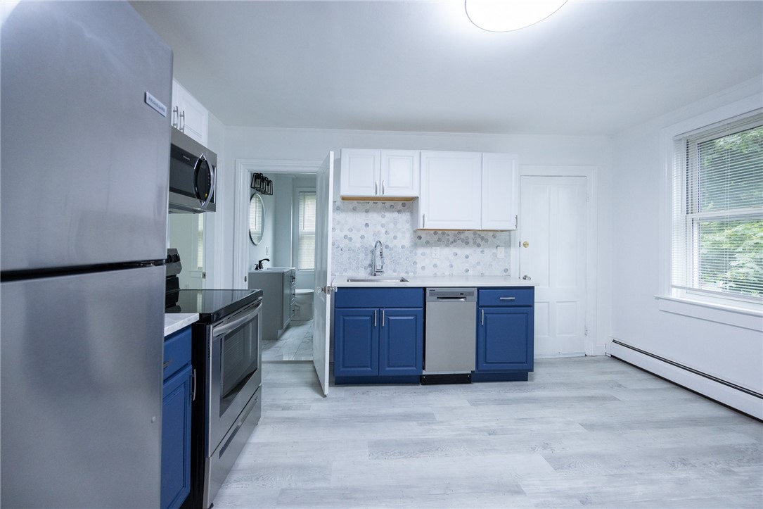 67 Rochambeau Avenue Providence, RI 02906 - Photo 6 of 34