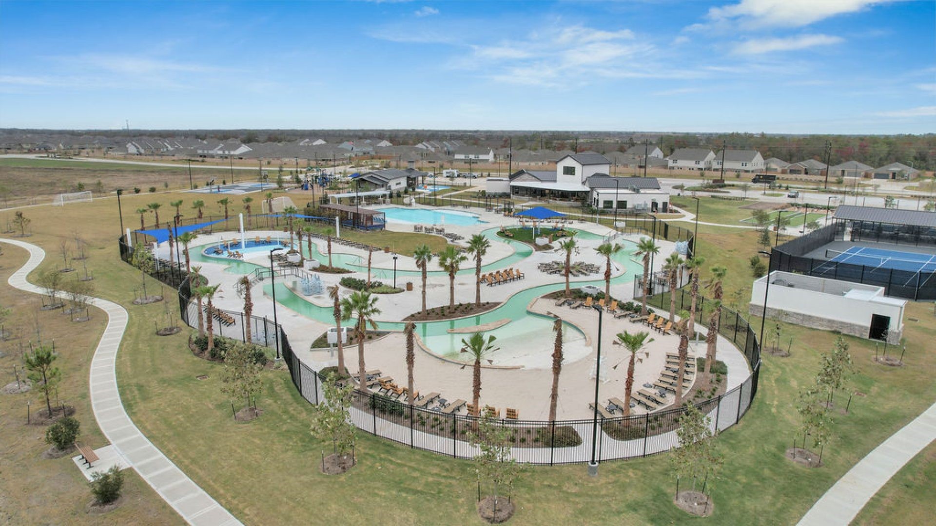 2782 Mariposa Crk Drive Rosharon, TX 77583 - Photo 22 of 25 a view of a swimming pool with outdoor seating