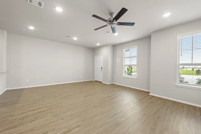 $239,990 | 2782 Mariposa Crk Drive, Rosharon, TX 77583