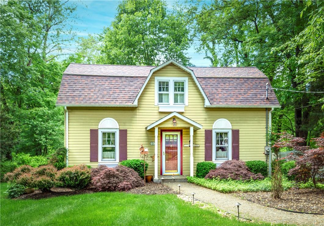 75 Broadway Hopewell Junction, NY 12533 - Photo 1 of 1 This two-story enchanting abode was built with 1,218 SF of living space on a .58-acre lot which borders the Sprout Creek behind.