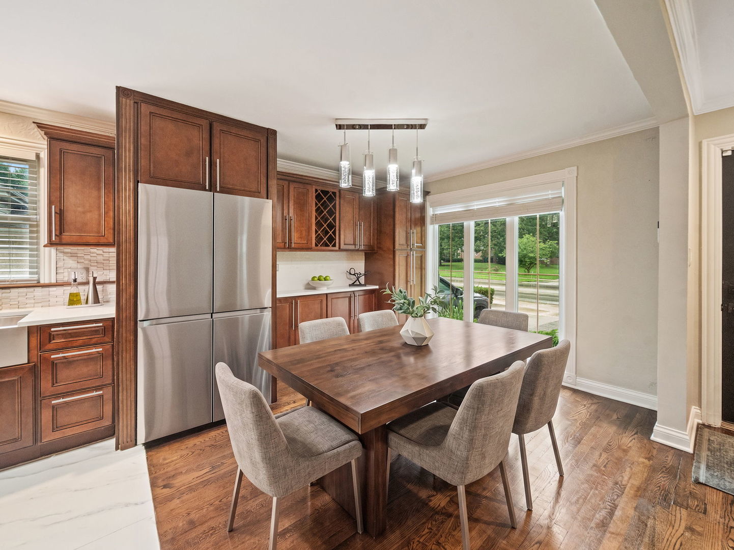 1508 Potter Road Park Ridge, IL 60068 - Photo 4 of 28 Gallery Image 4