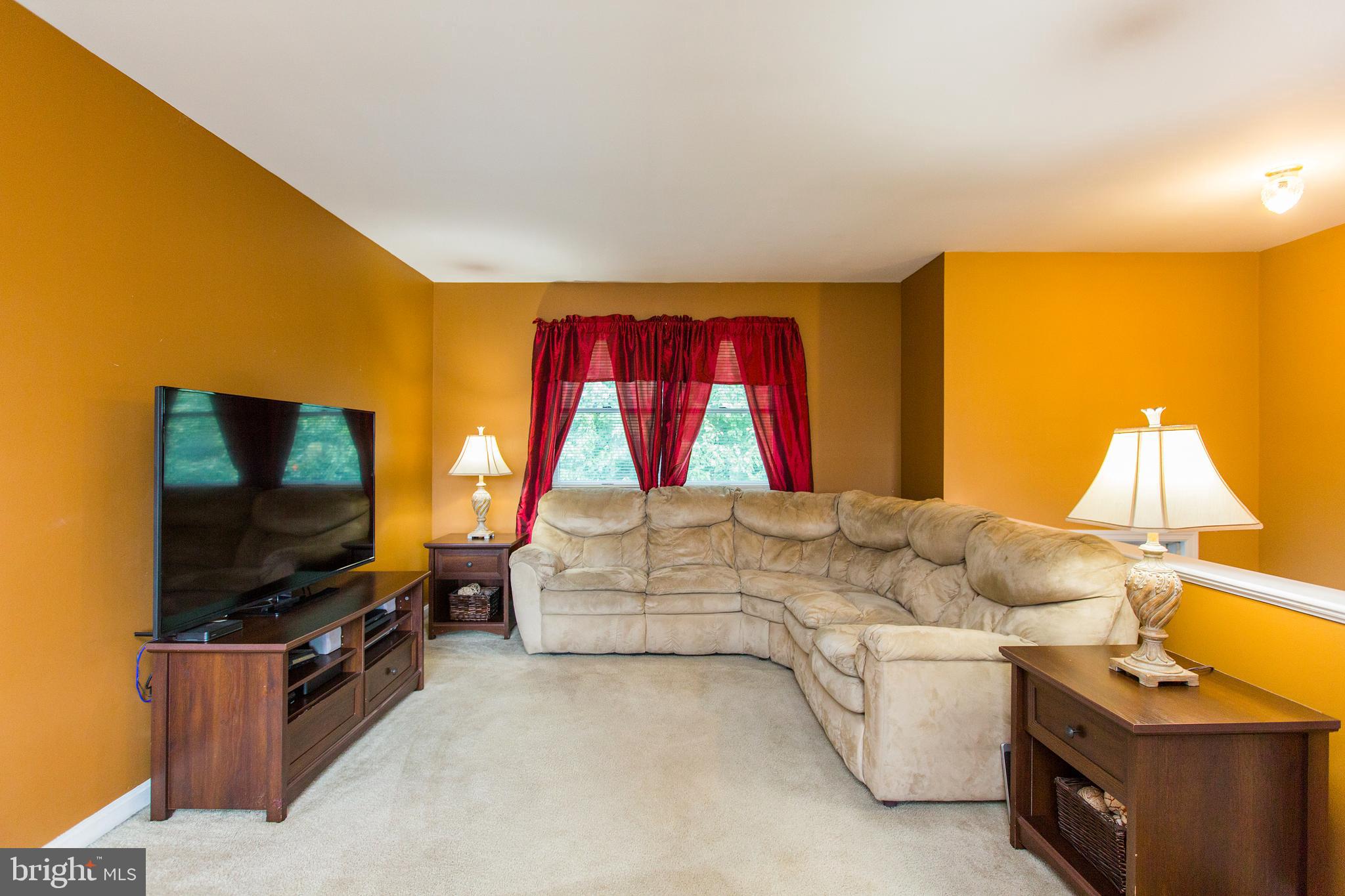 912 Kreps Road Lancaster, PA 17603 - Photo 5 of 22 Gallery Image 5