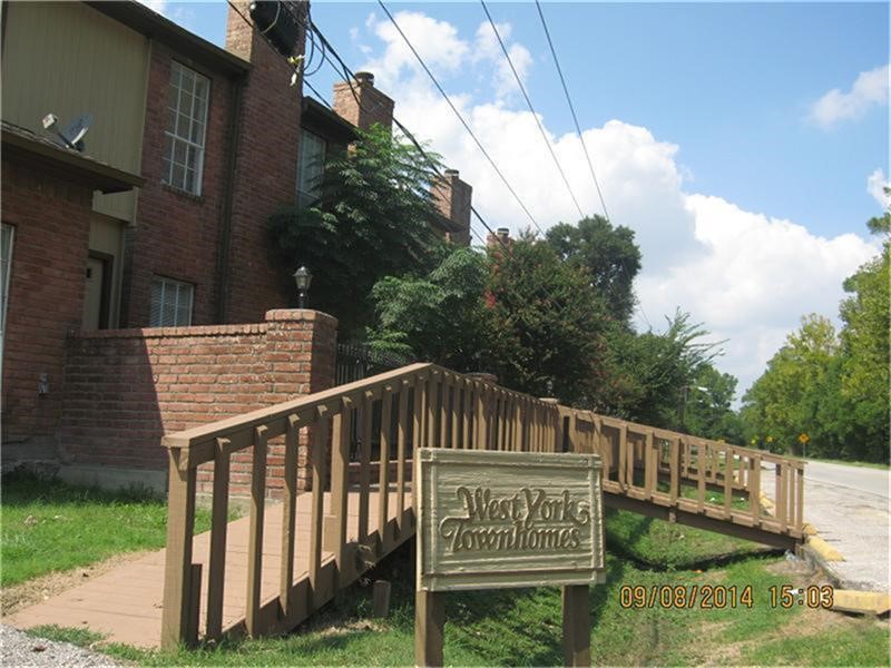 7013 Alabonson Road Houston, TX 77088 - Photo 1 of 15