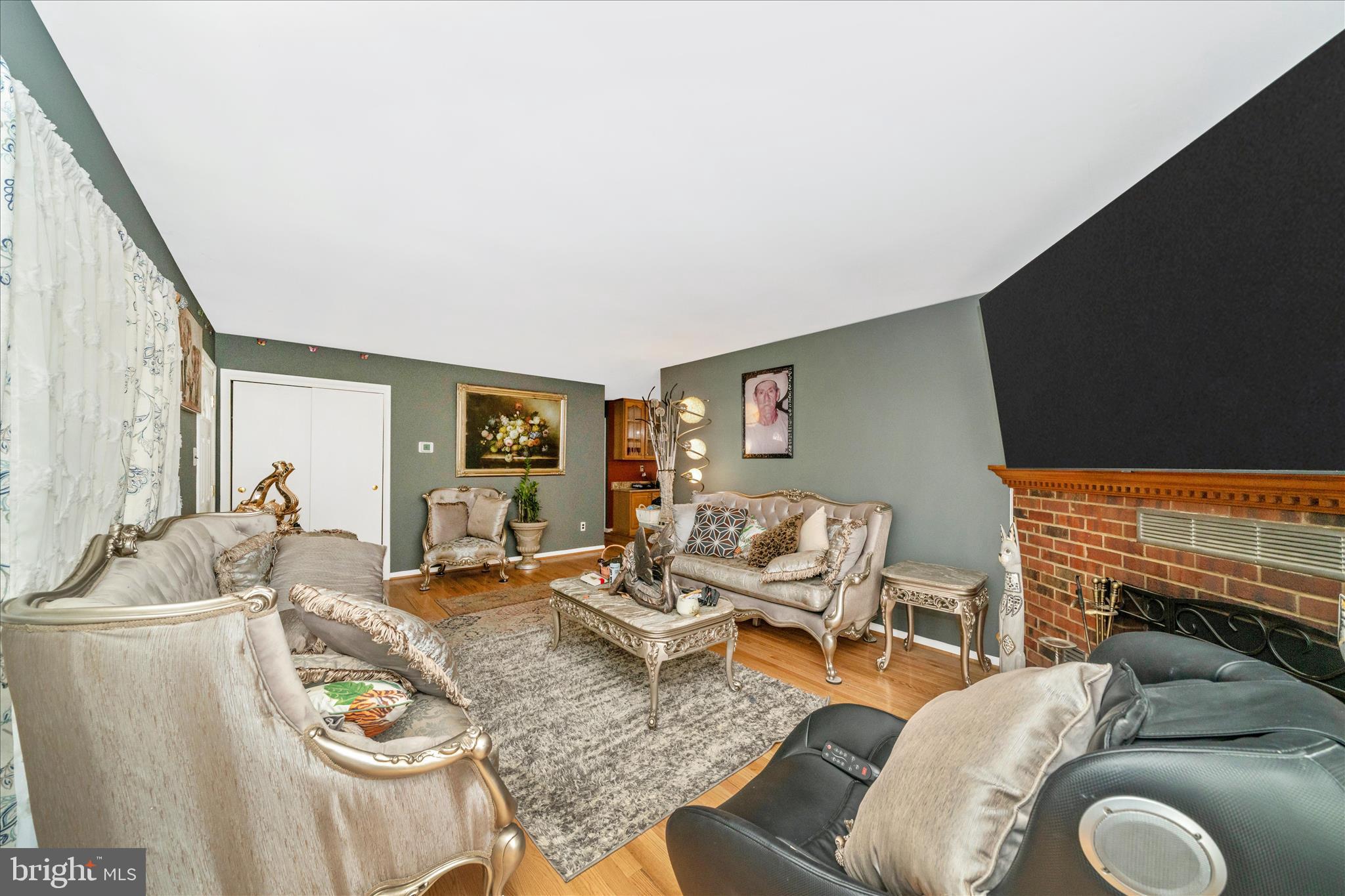 16706 Cedarforest Road Brandywine, MD 20613 - Photo 3 of 30 Living Room