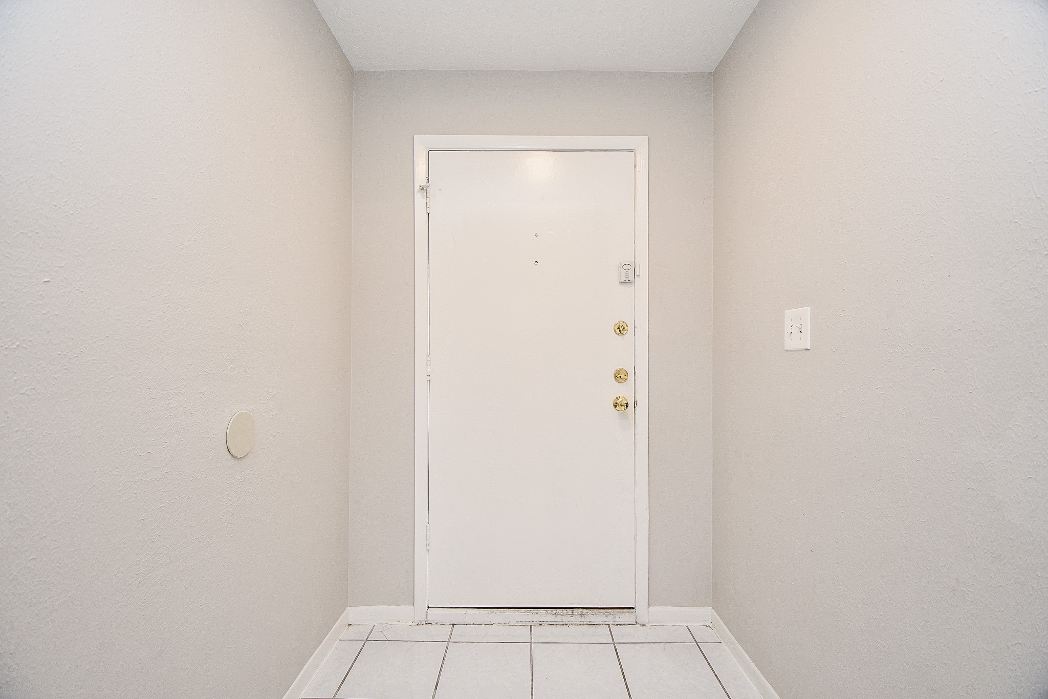 11411 Pepperdine Lane Houston, TX 77071 - Photo 5 of 31 a view of an empty room