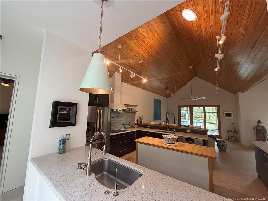 224 Southeast Wells Drive Stuart, FL 34996 - Photo 34 of 88