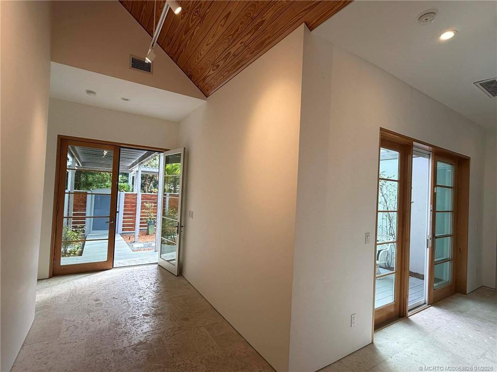 224 Southeast Wells Drive Stuart, FL 34996 - Photo 10 of 88