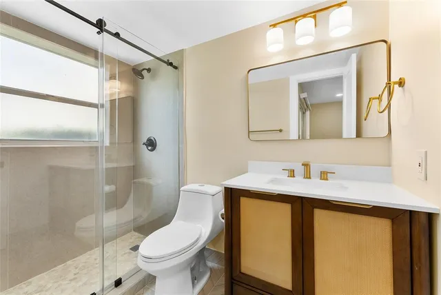 $144,999 | 1951 Northeast 39th Street, Unit 141, Lighthouse Point, FL 33064