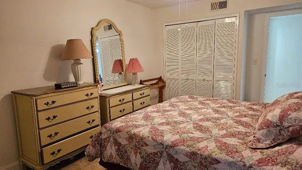 $89,900 | 10035 63rd Avenue North, Unit 6, St. Petersburg, FL 33708