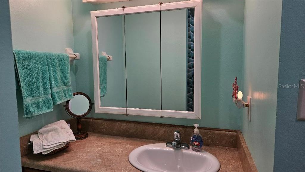 10035 63rd Avenue North, Unit 6 St. Petersburg, FL 33708 - Photo 20 of 24