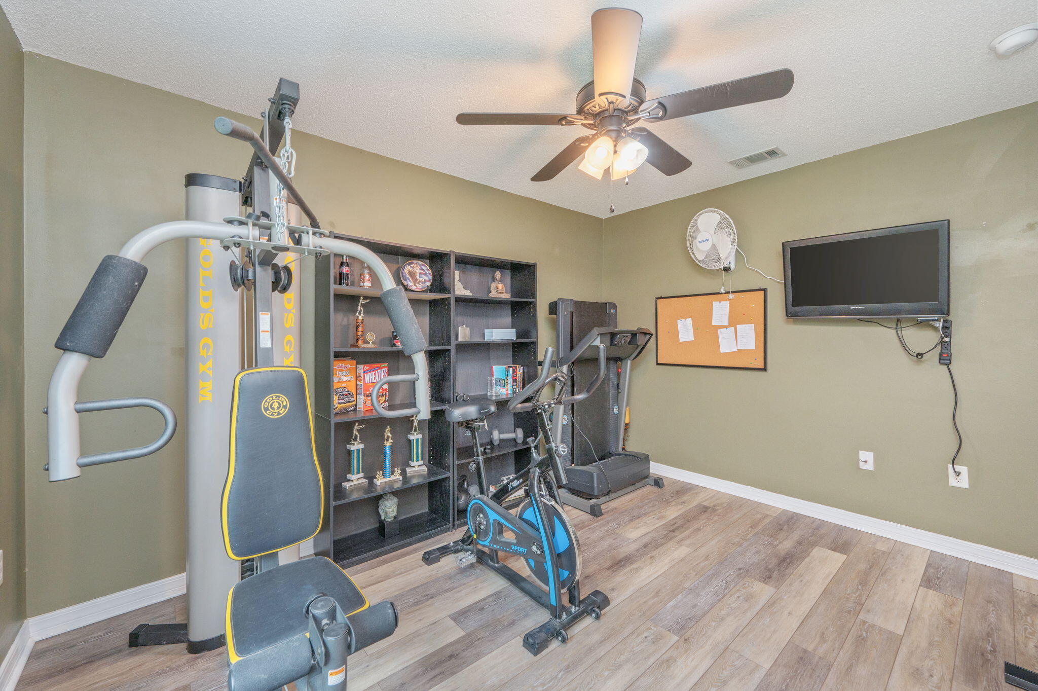 163 Jones Road Crestview, FL 32536 - Photo 5 of 34 8-web-or-mls-163-jones-rd