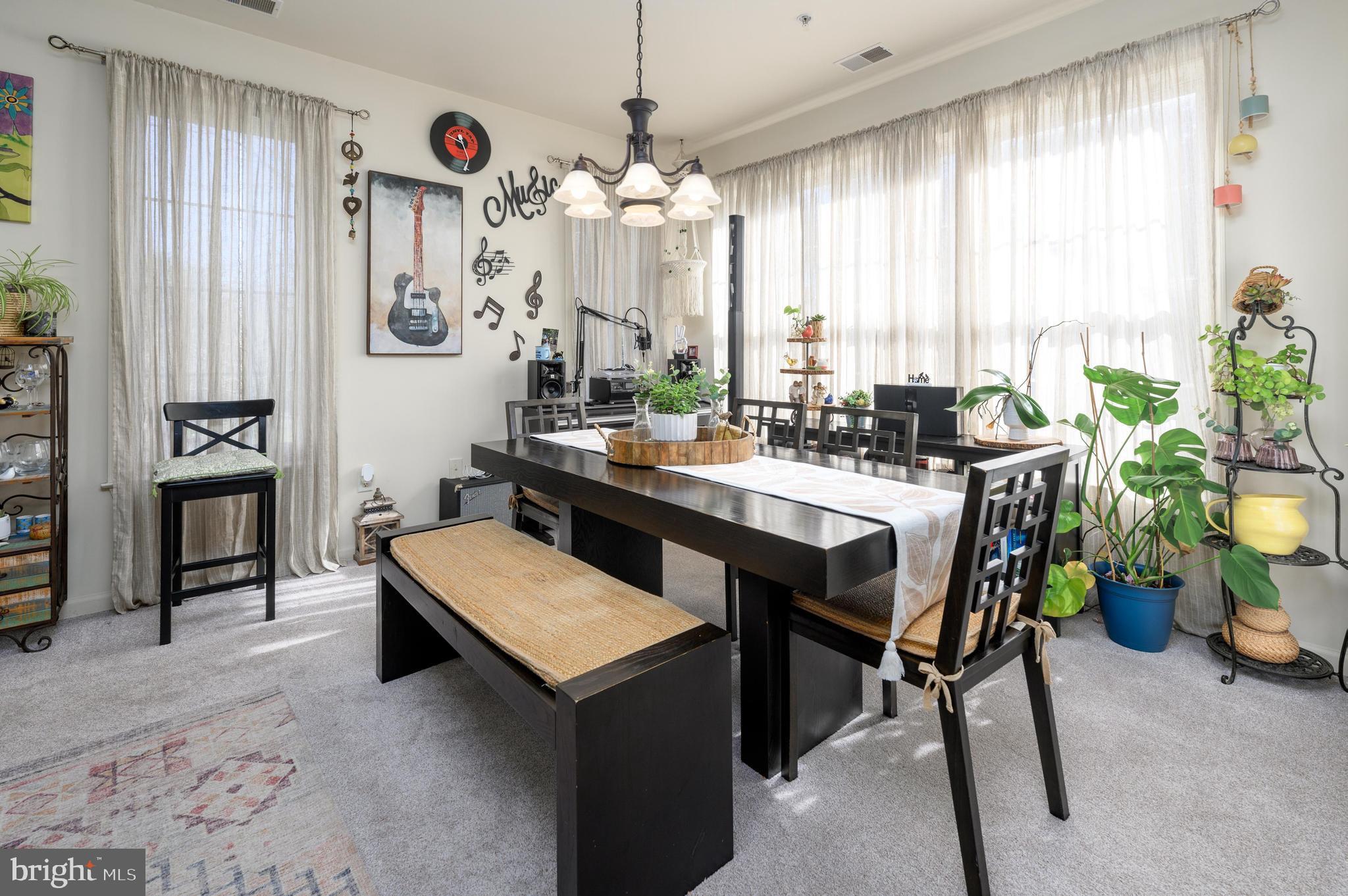 31 Kyle Way Ewing, NJ 08628 - Photo 10 of 25 Lots of Natural Light!