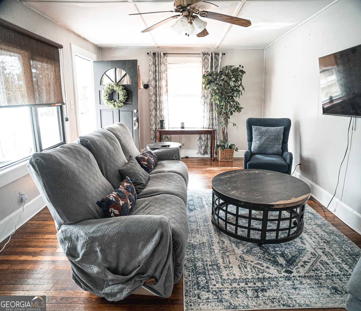 3305 Cherokee Avenue Columbus, GA 31906 - Photo 3 of 49 a living room with furniture and a large window