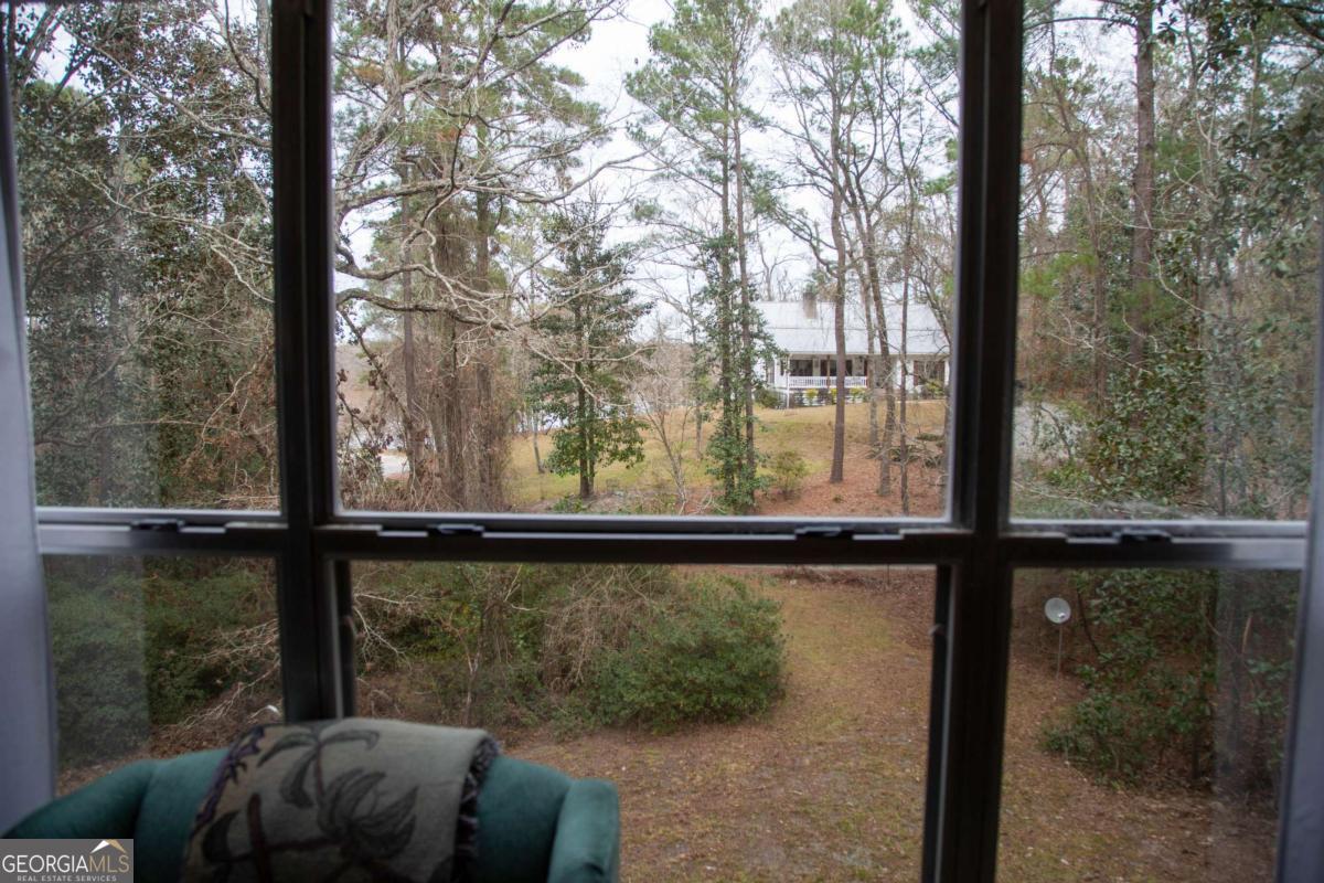 1380 Landing Road Baxley, GA 31513 - Photo 8 of 59