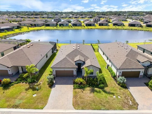 $399,000 | 14698 Portico Boulevard, Fort Myers, FL 33905