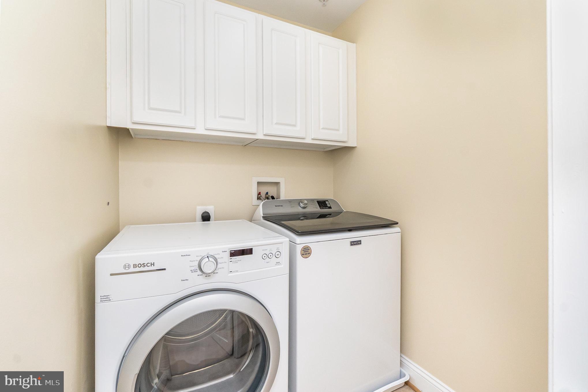 512 Callander Way Abingdon, MD 21009 - Photo 24 of 40 a utility room with dryer and washer